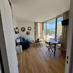 דירה Family - Terrace - Parking - 4-5 People *