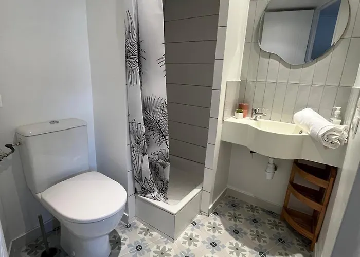 Apartment Family - Terrace - Parking - 4-5 People Antibes