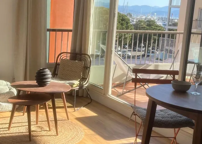 Apartment Family - Terrace - Parking - 4-5 People Antibes