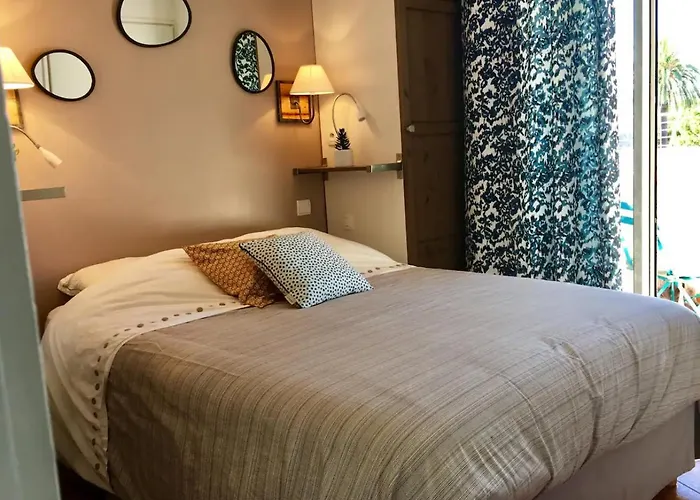 Family - Terrace - Parking - 4-5 People Antibes